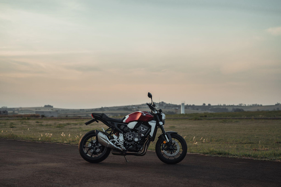 CBR1000 Naked Cafe