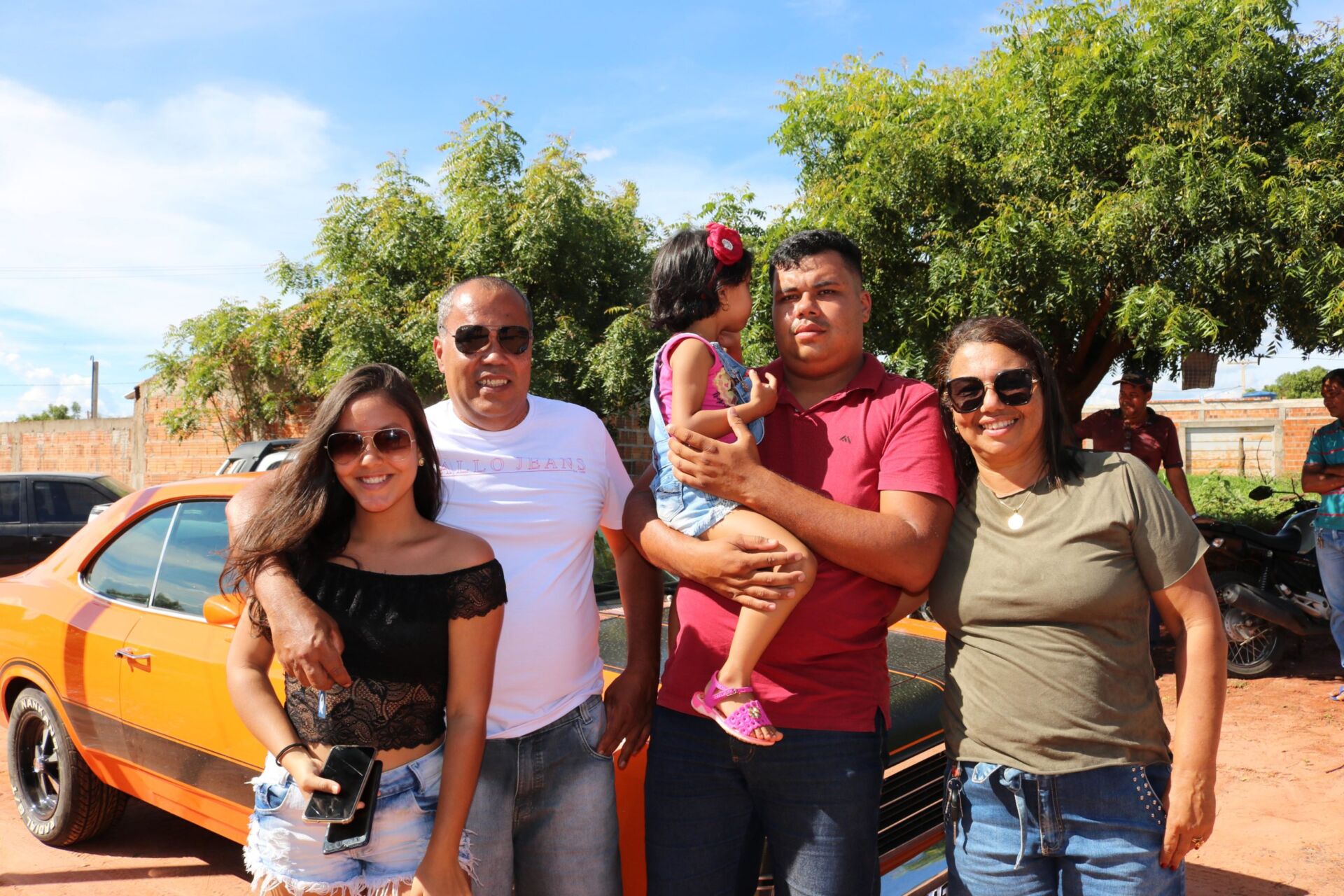 Agamenon, ganhador do Opala da Retornar e sua família