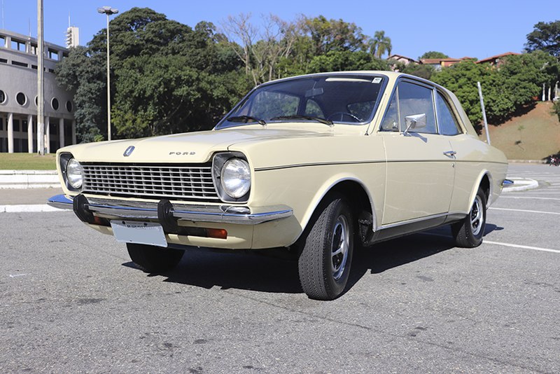 Corcel 1977