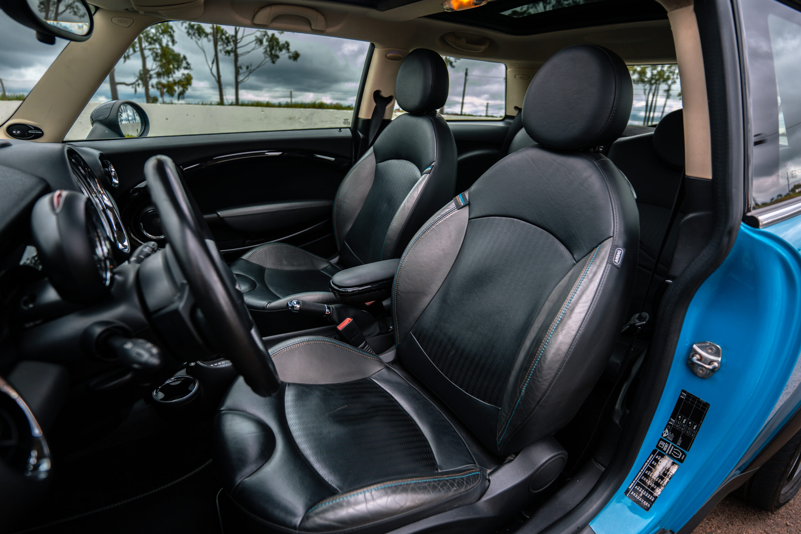 Mini Cooper: o carro que conquistou pilotos de corrida