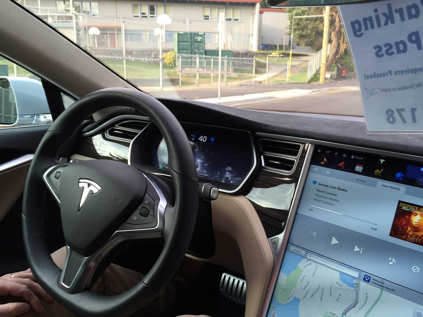 Sistema Autopilot Tesla
