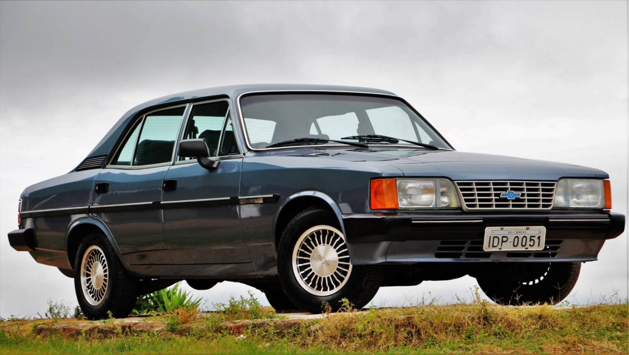 Opala da década de 80