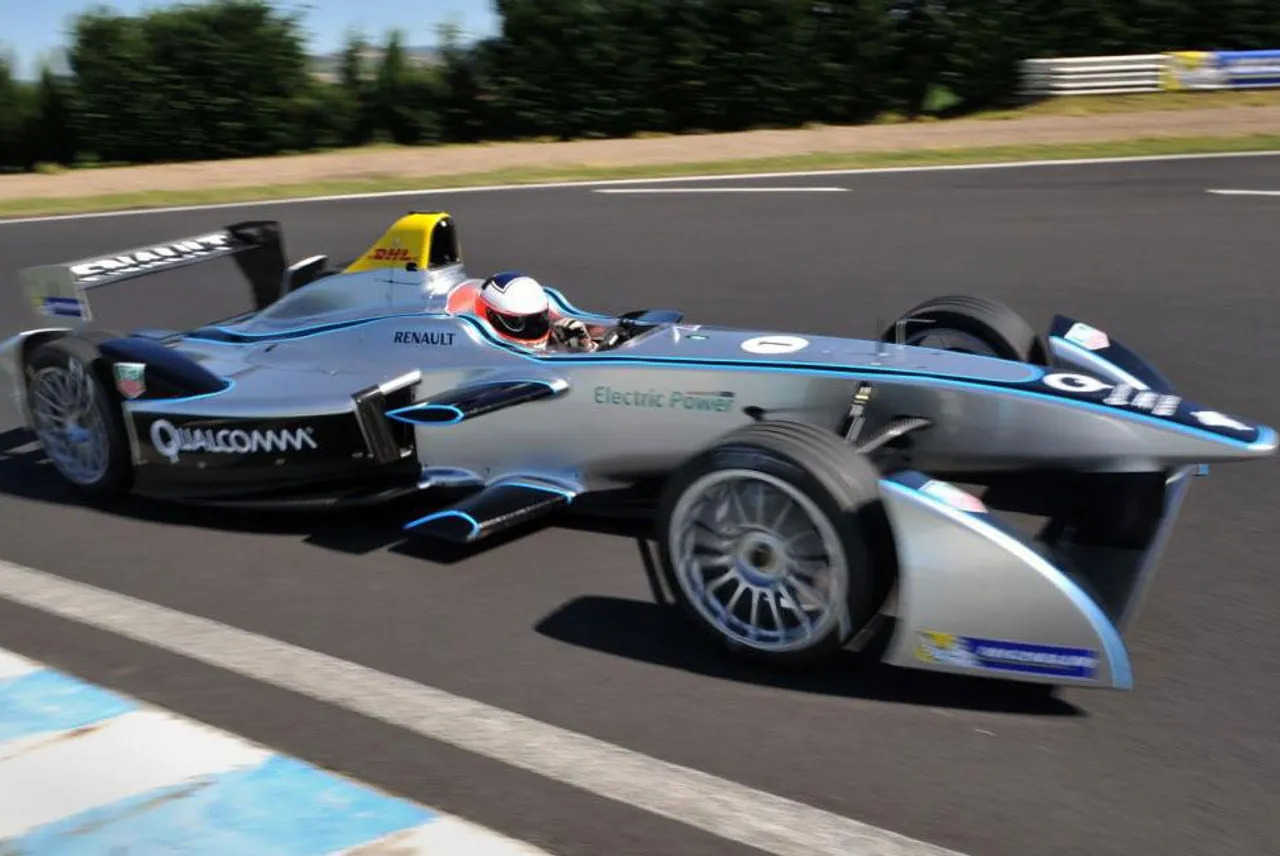 Primeira geração dos carros da FE. Formula E