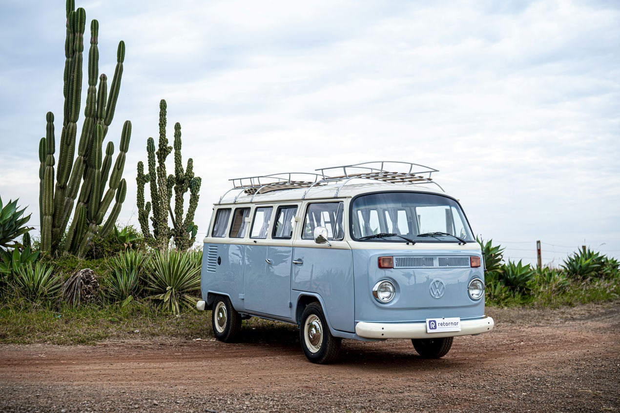 nome para carro kombi motorhome
