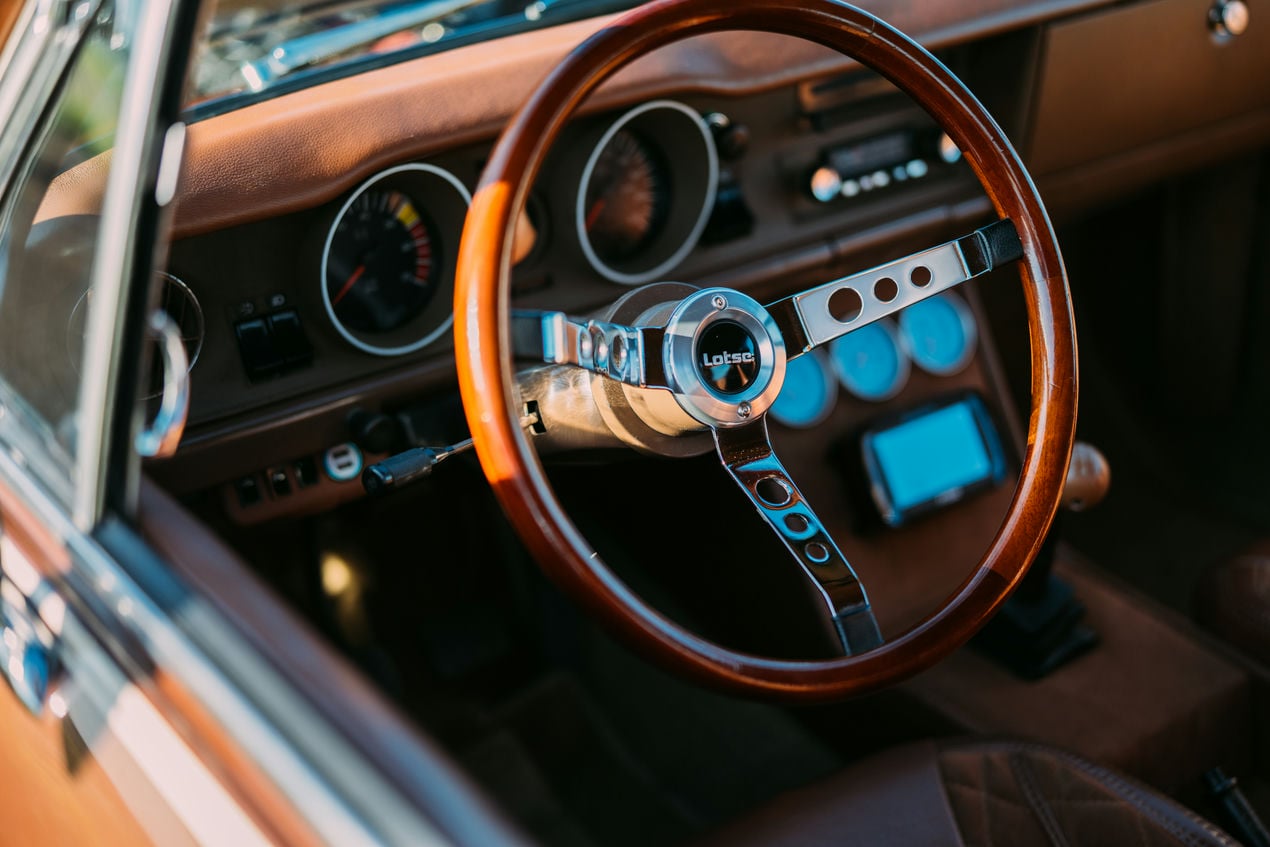 Volante de um Opala modificado