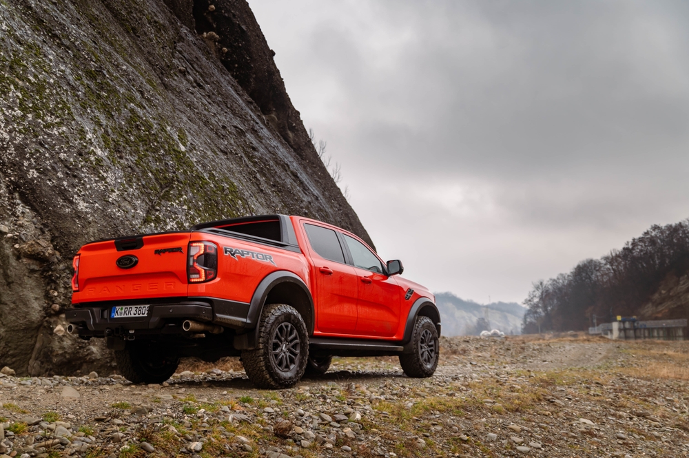 Ford Ranger Raptor Vemelha