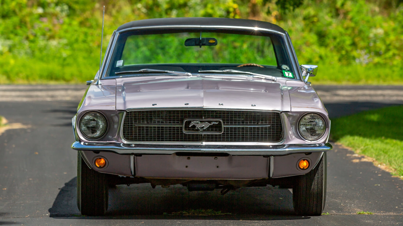 frente do mustang de 1967