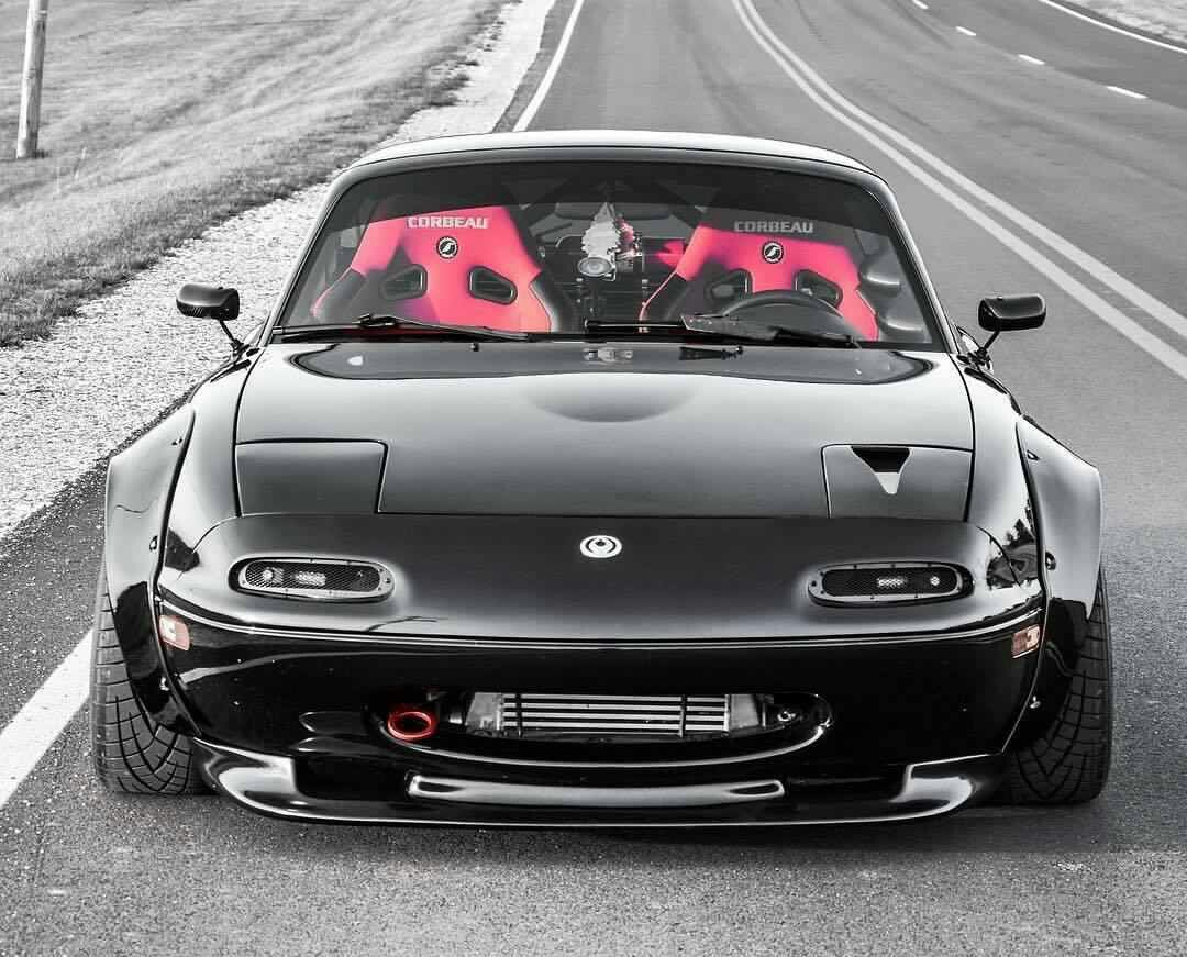 miata com kits de personalização