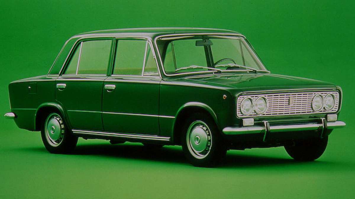 Fiat 124 1970 - Car And Driver