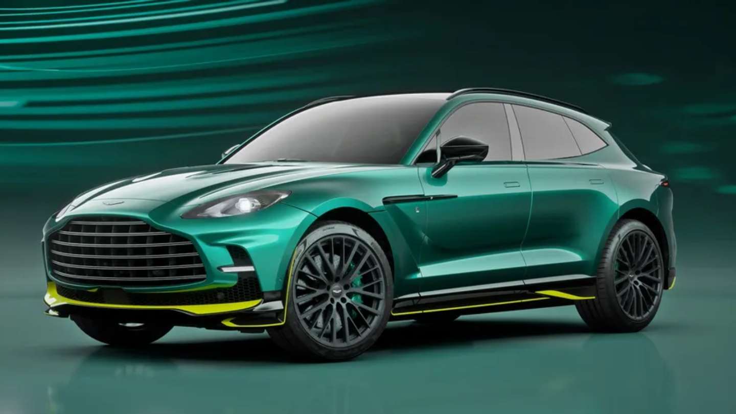 ASTON MARTIN DBX