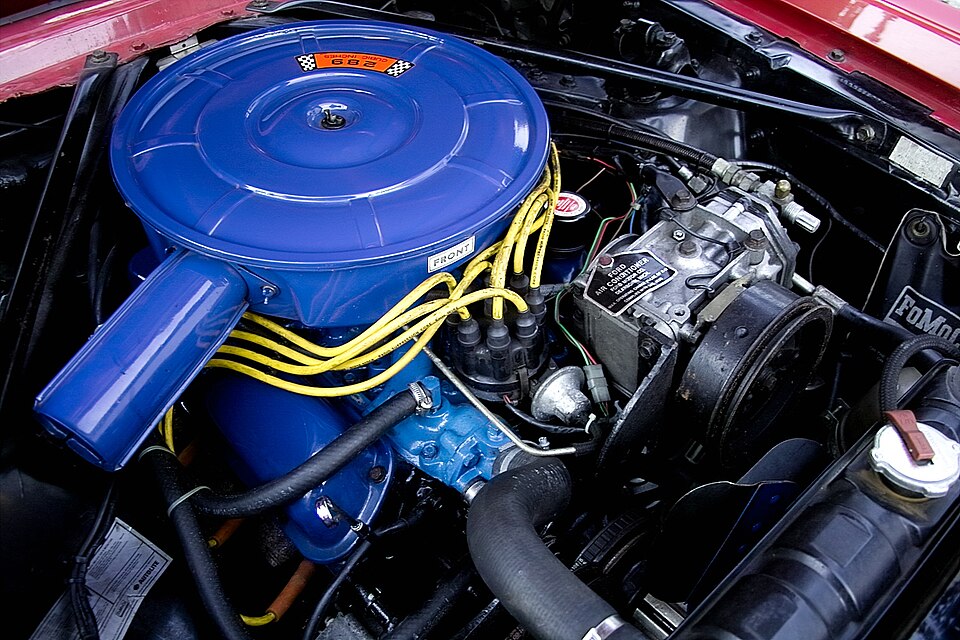 Motor V8 Ford 302 Small Block — Retornar