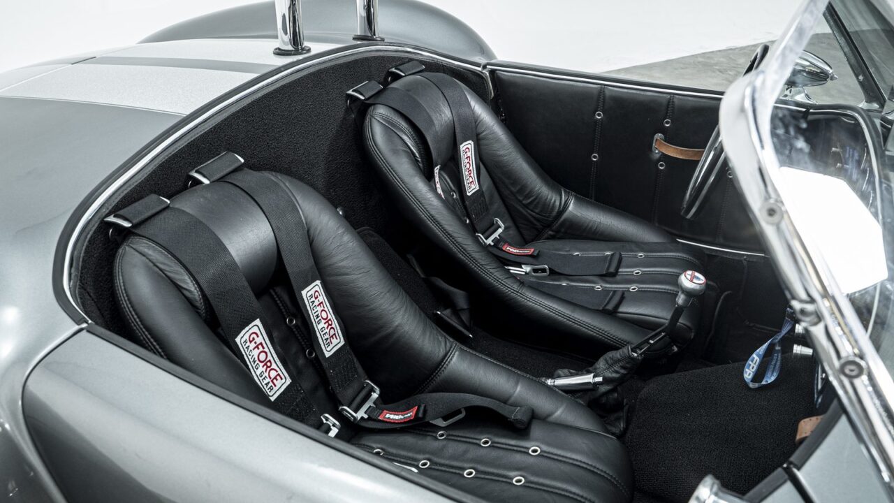 Shelby Cobra — Retornar
