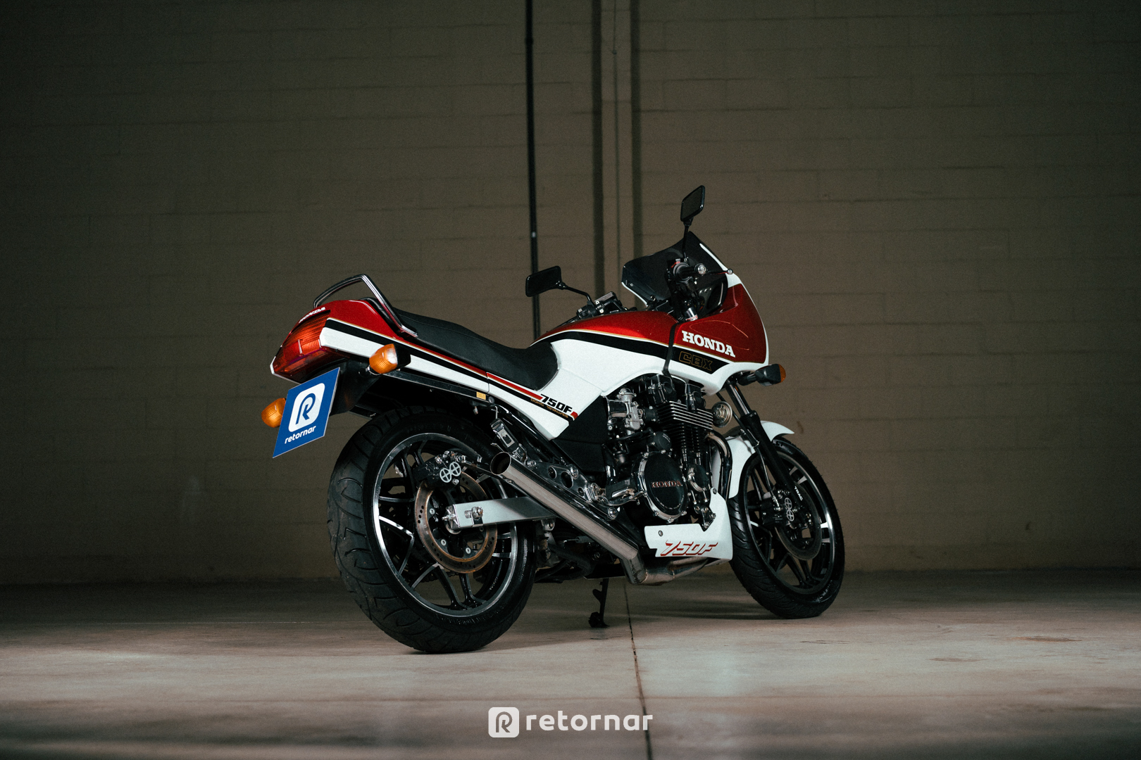 7 Galo da Retornar, CBX 750