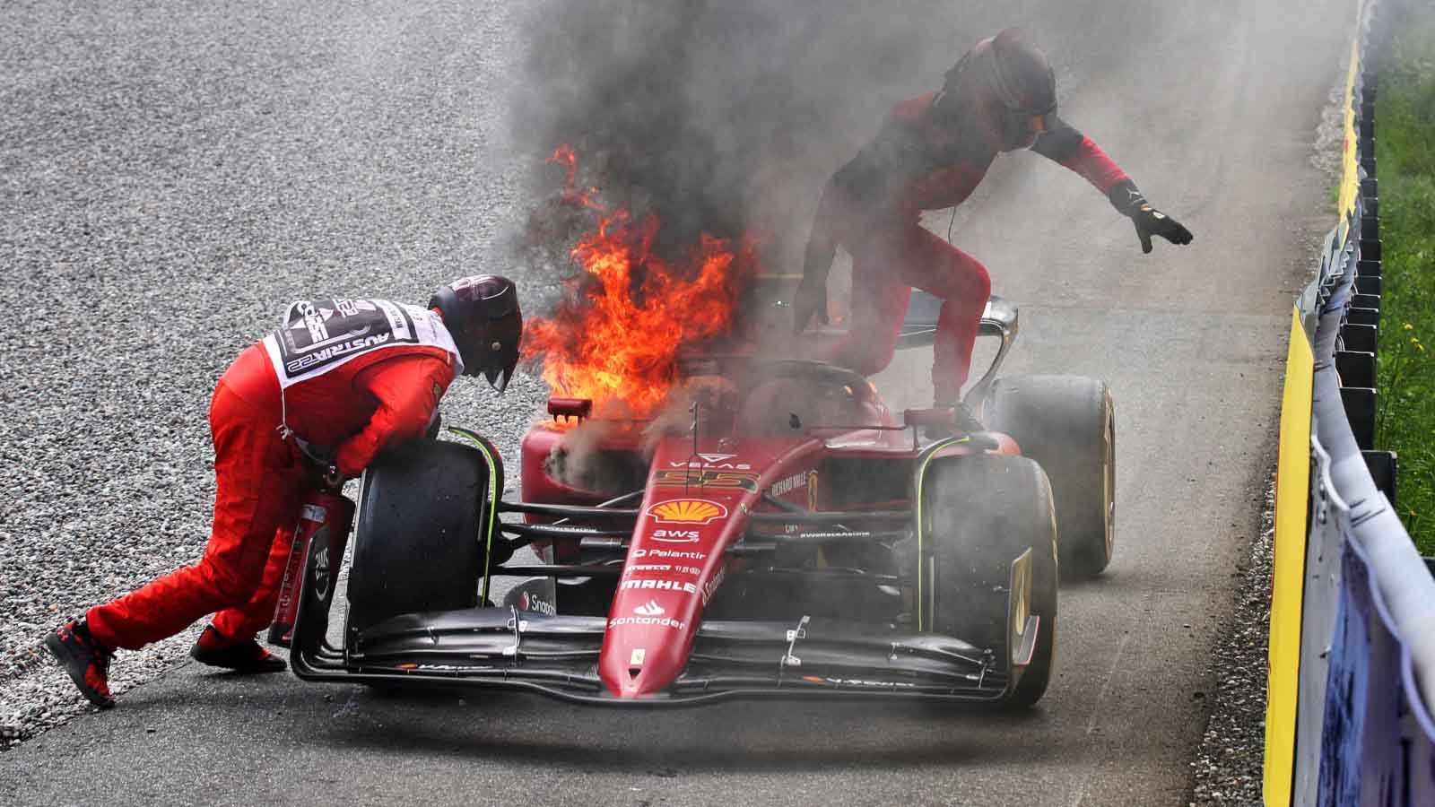 Red Bull Desafia Fãs da Fórmula 1 no Brasil: Pilote um Carro de Corrida na  Áustria 