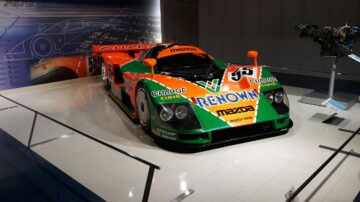 Mazda 787B em mostra oficial