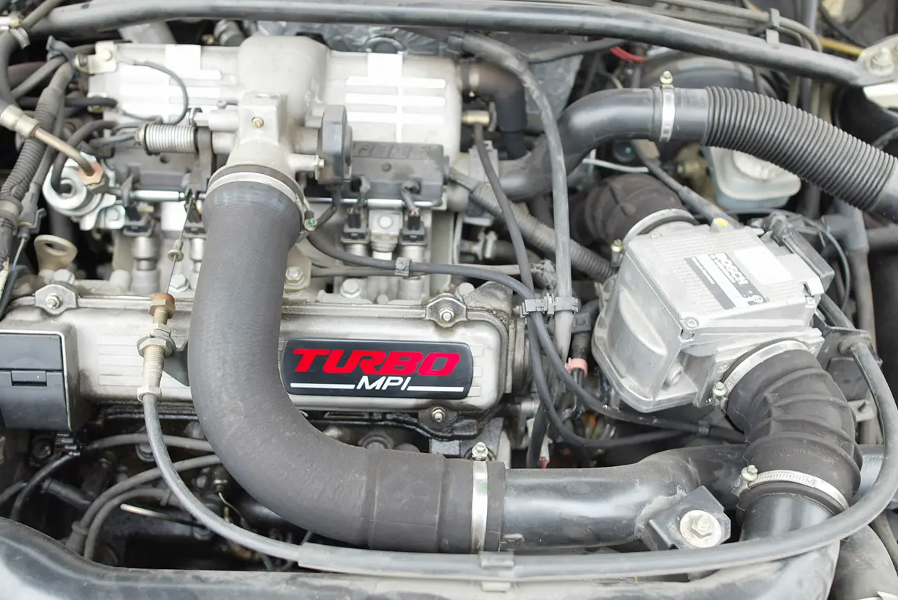 Motor do Uno Turbo