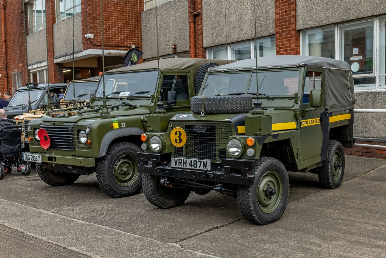Land Rover Defender Veículo de Guerra