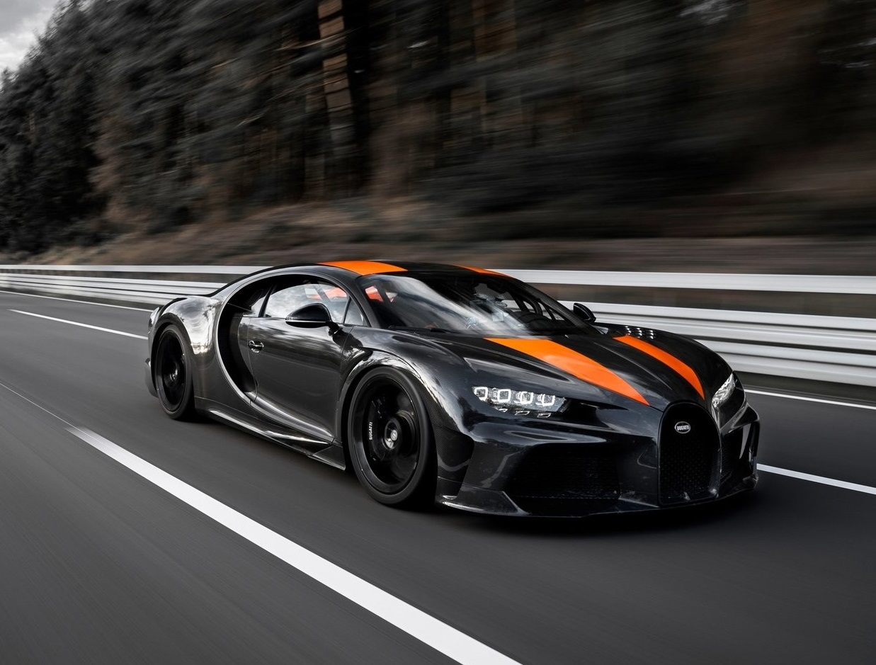 Chiron Super Sport 300+