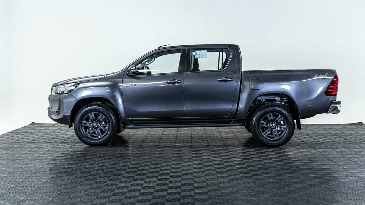 hilux 2025 lateral