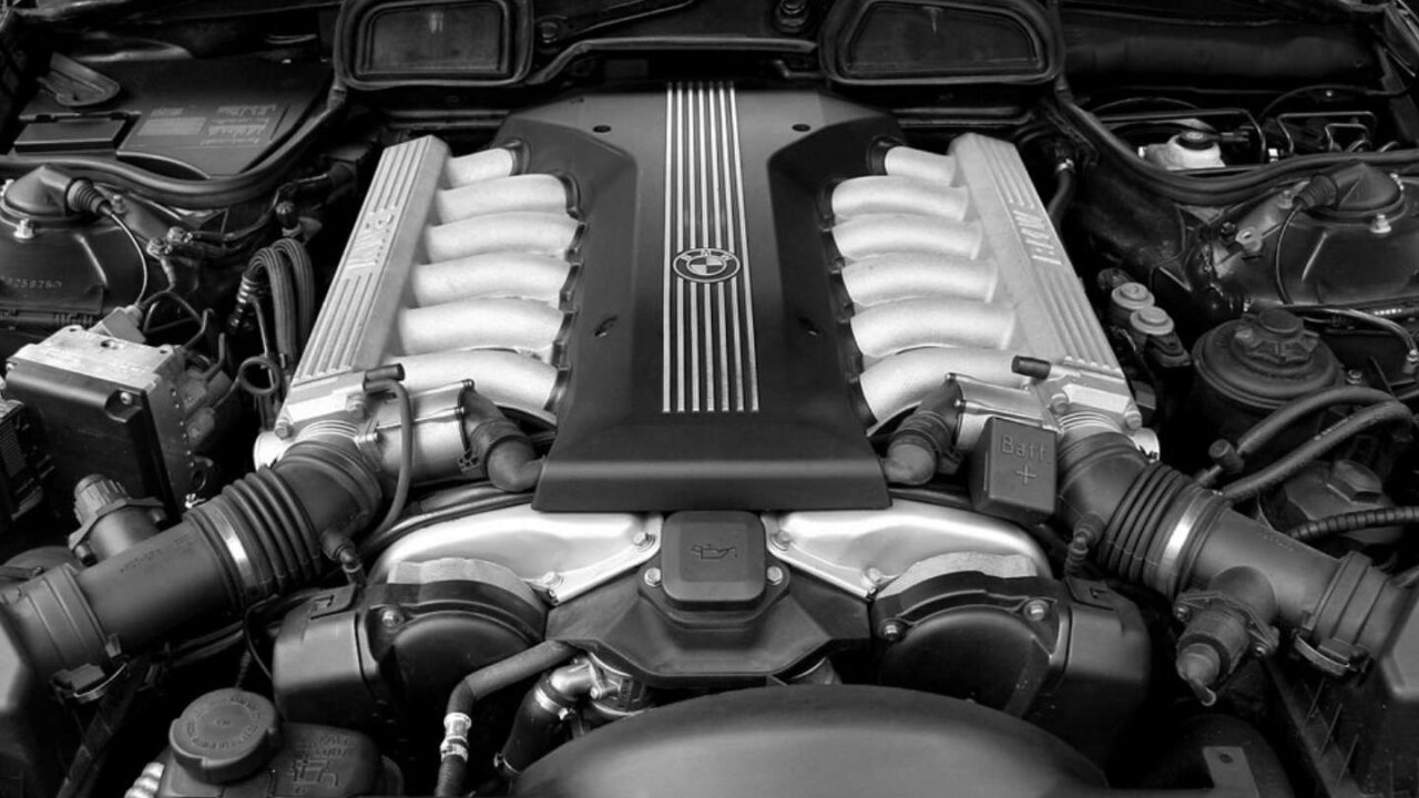 v12