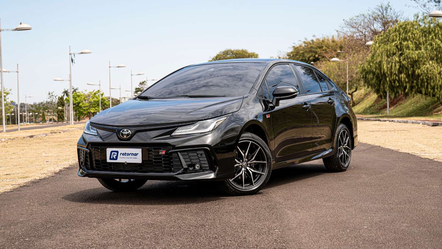 corolla-grs-retornar